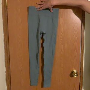 Ribbed Seamless Leggings